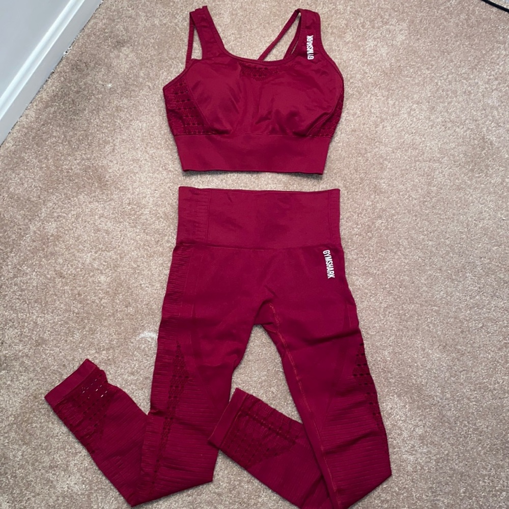 Gymshark Energy+ Seamless Set- Beet